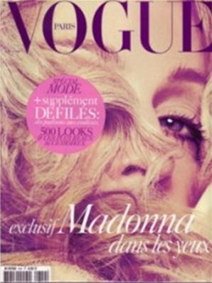 MADONNA / MAGAZINE VOGUE (AOUT 2004) / FRANCE